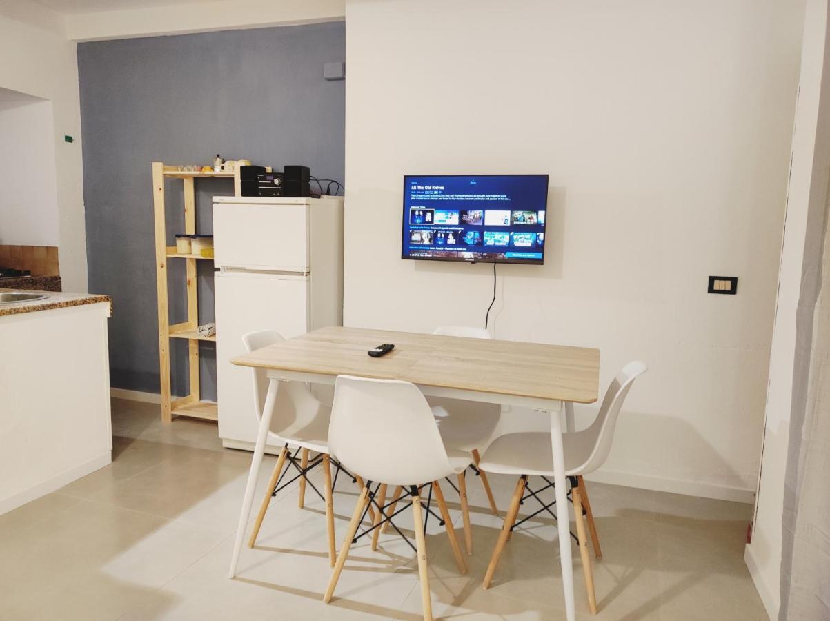 דירות צ'פאלו Loft Con Cortiletto - 100 Meters From The Beach מראה חיצוני תמונה